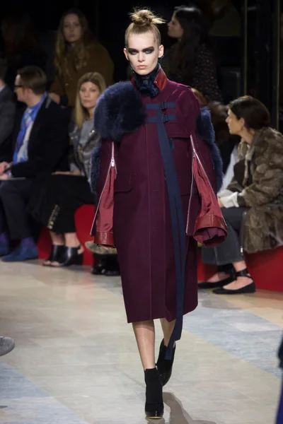 Look 24